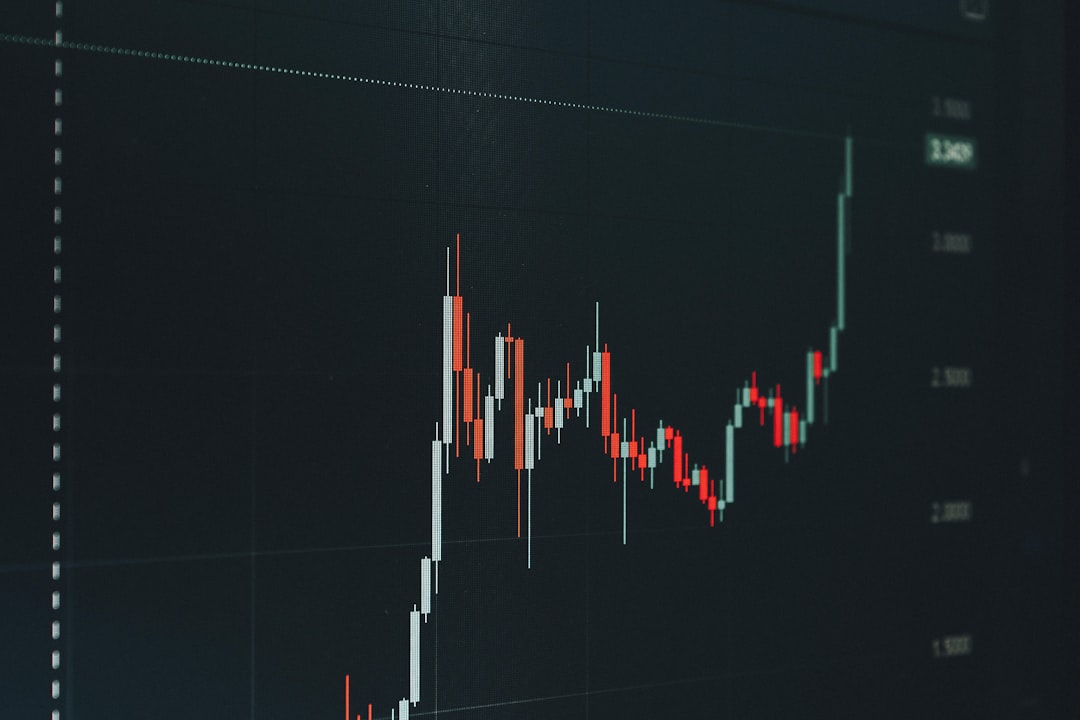 Carry Trade Chaos: Why Hong Kong's Dollar Just Staged a Comeback That's Crushing Traders