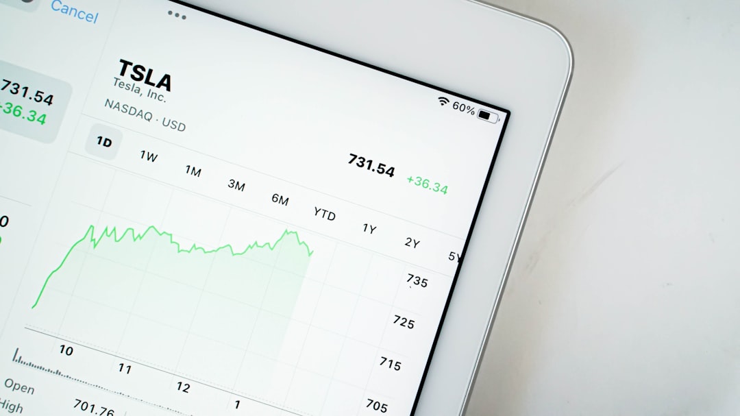Amazon, Apple, and Two Underdog Stocks: The 20-Year Portfolio You Can't Ignore
