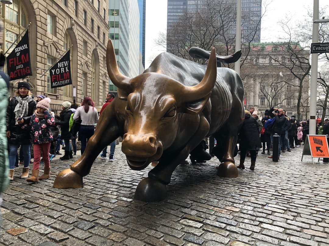 Forget the Crash Warnings: Wall Street Says Powell's Rate Cut Just Unlocked a Historic Bull Market