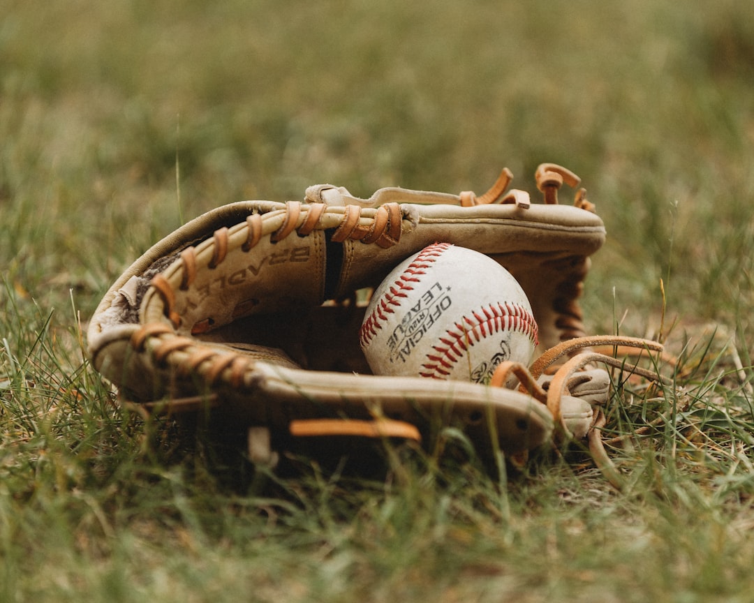The Drought Is Finally Over! Mike Trout Crushes Historic 400th Home Run, and What the Fan Did Next Will Restore Your Faith in Baseball