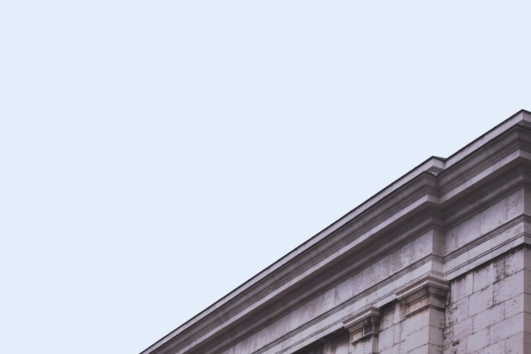 הניצחון המשפטי של אפל: האם תביעת הענק על ה-AirPods Pro הפגומים בדרך לקריסה?